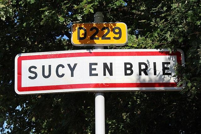 Sucy-en-brie/immobilier/CENTURY21 Agence du Morbras/panneau entrée de ville mairie sucy-en-brie