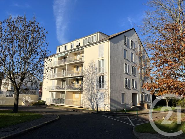 Appartement F4 à louer - 4 pièces - 77.0 m2 - SUCY EN BRIE - 94 - ILE-DE-FRANCE - Century 21 Agence Du Morbras